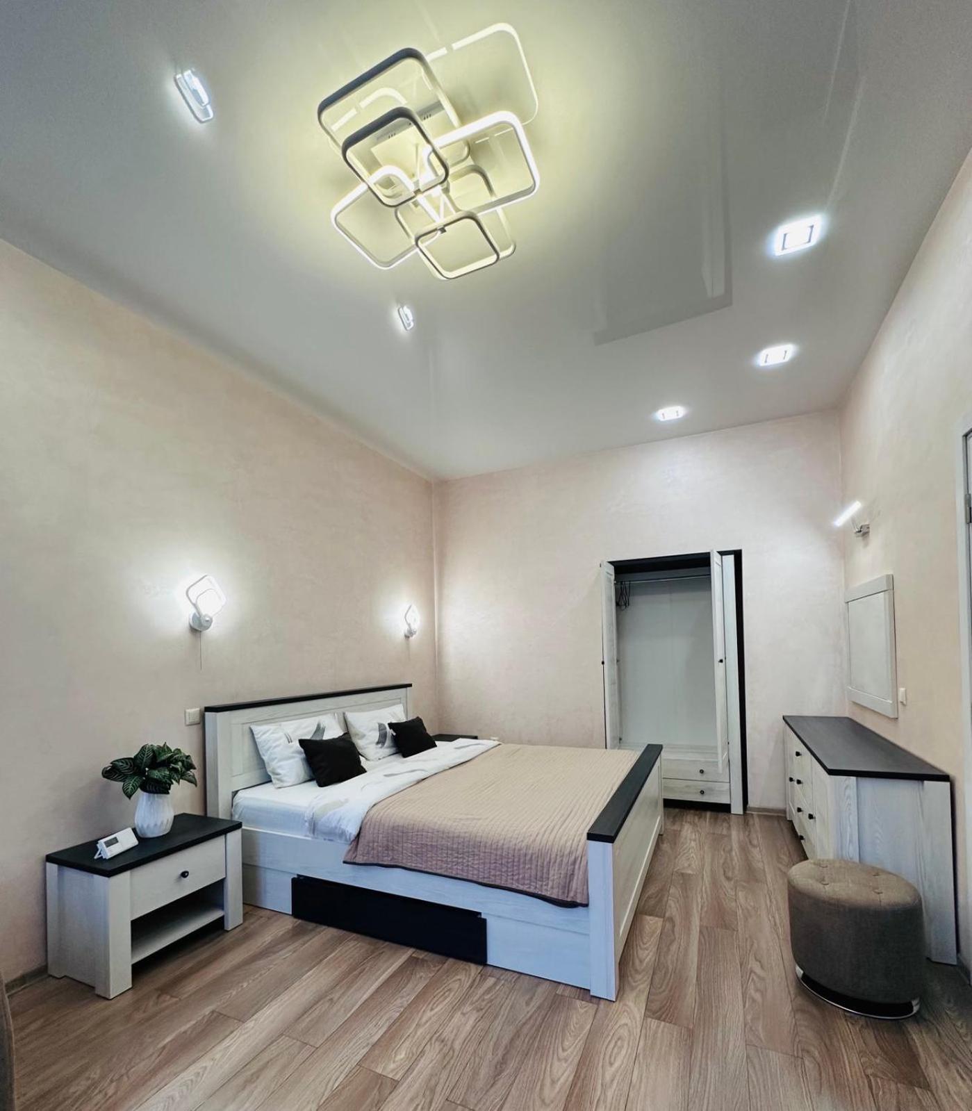 Forum, центр Apartment *
